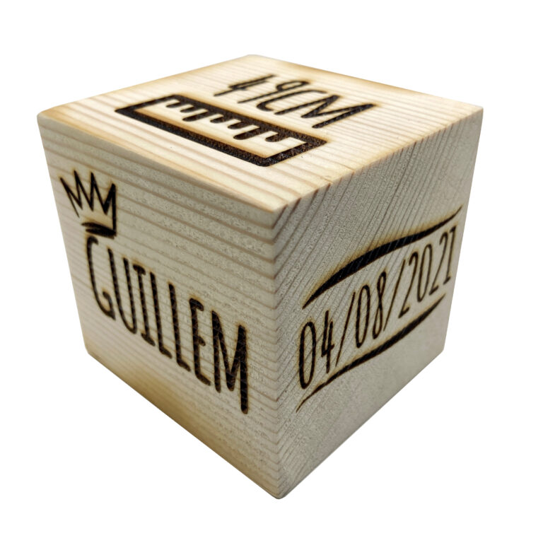 Cubo natalicio personalizado